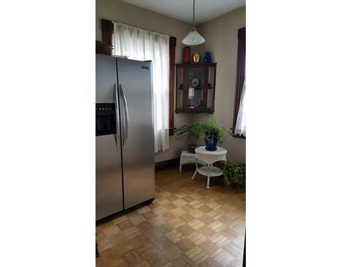 198 Florida St, Springfield, MA 01109 photo 5