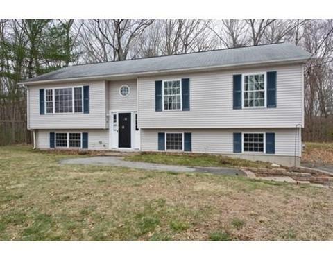 4 Mason Ln, Webster, MA 01570 photo 1