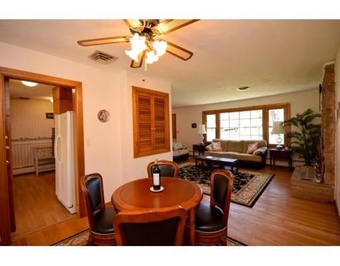 28 Squire Ln, Springfield, MA 01118 photo 20