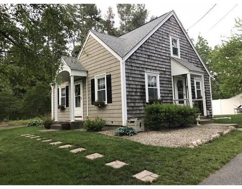 9 Mayflower Ridge Dr, Wareham, MA 02571 photo 2