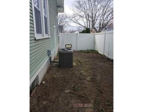417 Plumtree Rd, Springfield, MA 01118 photo 15