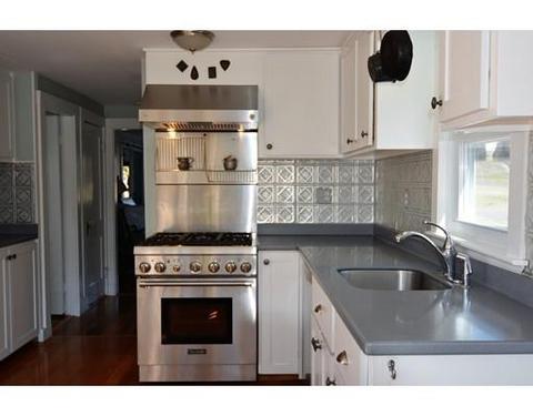 51 Volusia Rd, Hingham, MA 02043 photo 3