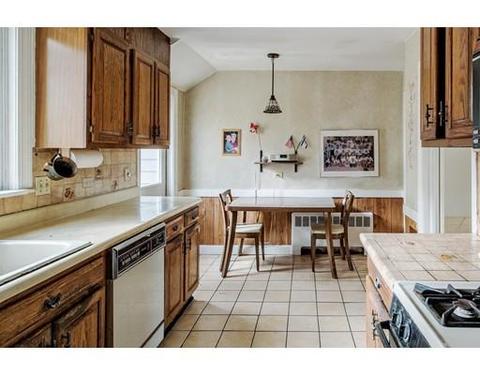 28 Cushing Rd, Brookline, MA 02445 photo 5
