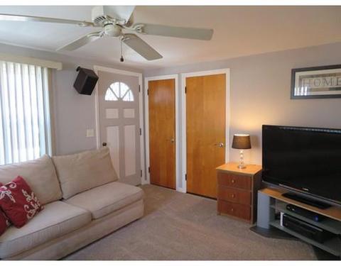 1168 Parker St, Springfield, MA 01129 photo 3
