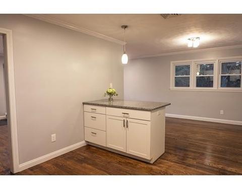 105 Wilkinson St, Worcester, MA 01606 photo 3