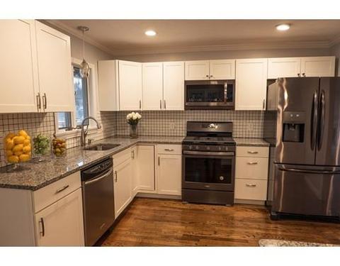 105 Wilkinson St, Worcester, MA 01606 photo 2