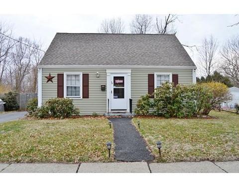 17 Balfour Dr, Springfield, MA 01118 photo 1