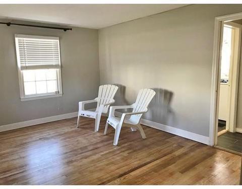 17 Balfour Dr, Springfield, MA 01118 photo 8