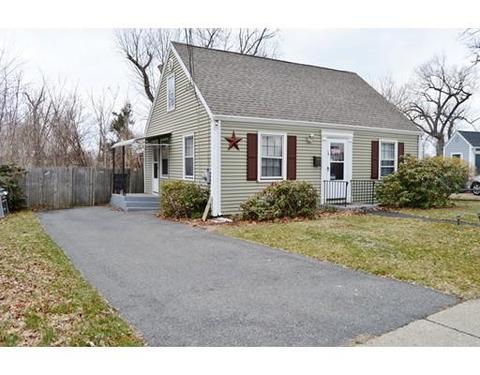 17 Balfour Dr, Springfield, MA 01118 photo 2
