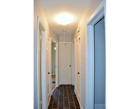17 Balfour Dr, Springfield, MA 01118 photo 6