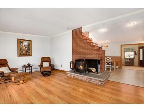 29 Colgate Rd, Beverly, MA 01915 photo 4