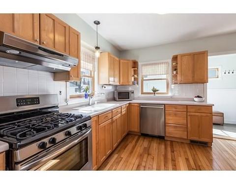 41 Thompson St, Maynard, MA 01754 photo 11