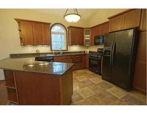 18 Hunter Dr, Derry, NH 03038 photo 9
