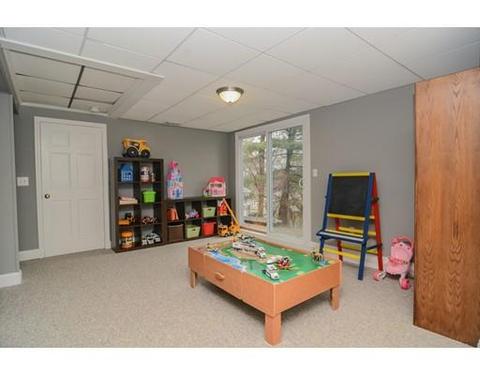 117 County Rd, Reading, MA 01867 photo 21