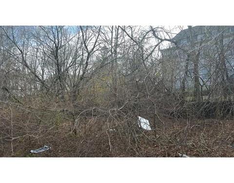 4 Bartlett, Webster, MA 01501 photo 1