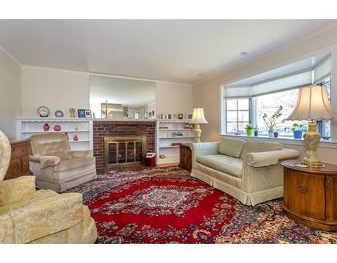 47 Tower St, Dedham, MA 02026 photo 2