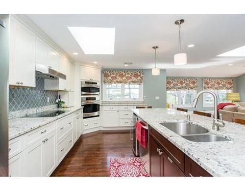 12 Petrini Cir, Needham, MA 02492 photo 3