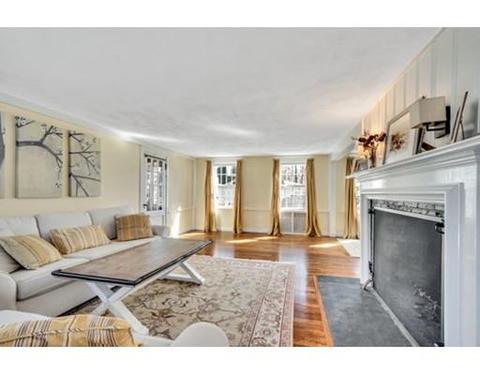 94 Oak St, Reading, MA 01867 photo 5