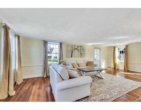 94 Oak St, Reading, MA 01867 photo 6