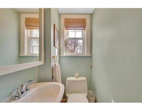 94 Oak St, Reading, MA 01867 photo 15