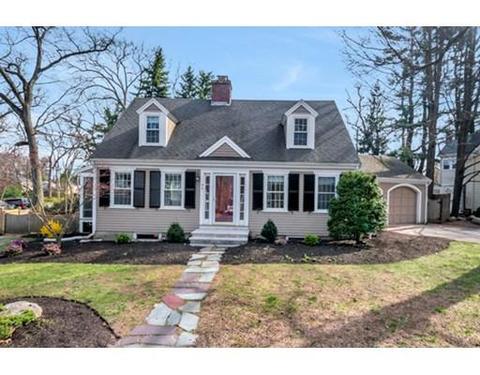 94 Oak St, Reading, MA 01867 photo 3