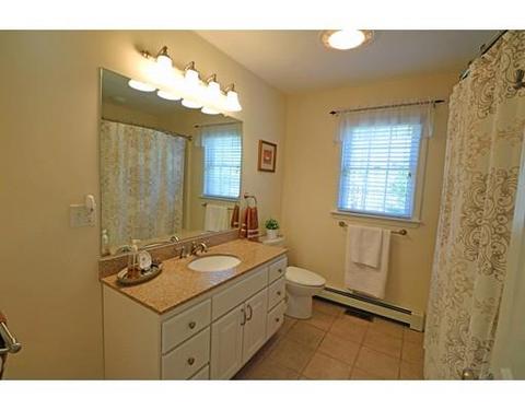 205 Overlook Dr, Raynham, MA 02767 photo 18