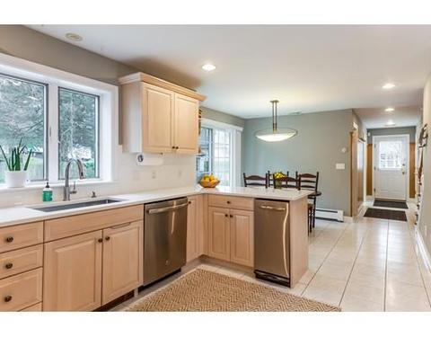 37 Gay St, Needham, MA 02492 photo 18