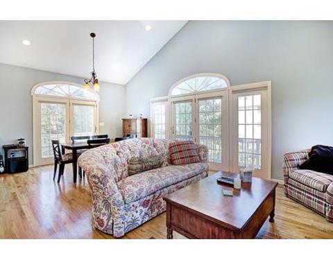 85 Brewster Dr, Needham, MA 02492 photo 5