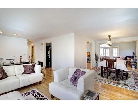 85 Brewster Dr, Needham, MA 02492 photo 3