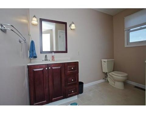 24 Montclair St, Chicopee, MA 01013 photo 15