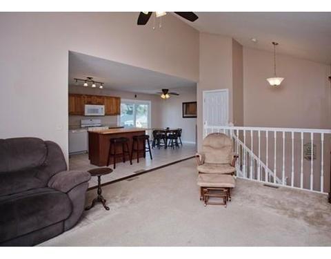 24 Montclair St, Chicopee, MA 01013 photo 10