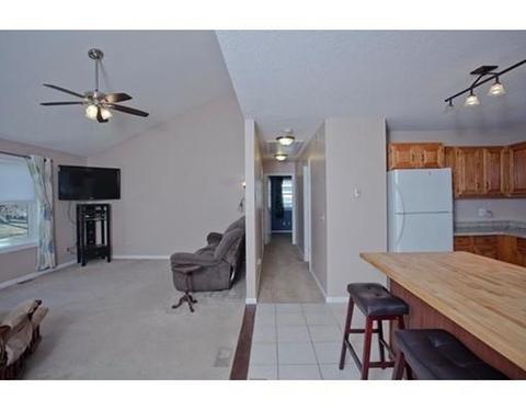 24 Montclair St, Chicopee, MA 01013 photo 8