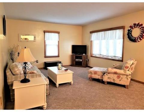 15 Steele St, Worcester, MA 01607 photo 5