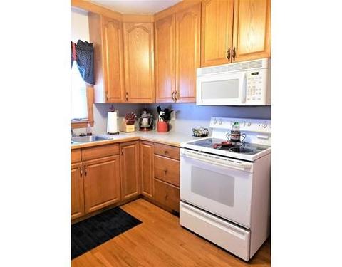 15 Steele St, Worcester, MA 01607 photo 4