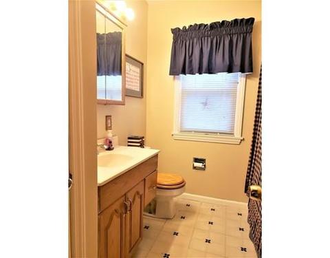 15 Steele St, Worcester, MA 01607 photo 13