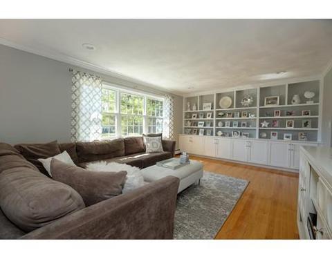 11 Captiva Rd, Walpole, MA 02081 photo 2
