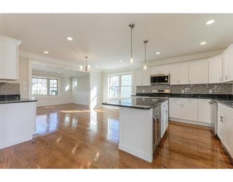 34 Hamilton Ave, Dedham, MA 02026 photo 10
