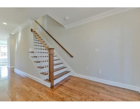 34 Hamilton Ave, Dedham, MA 02026 photo 21