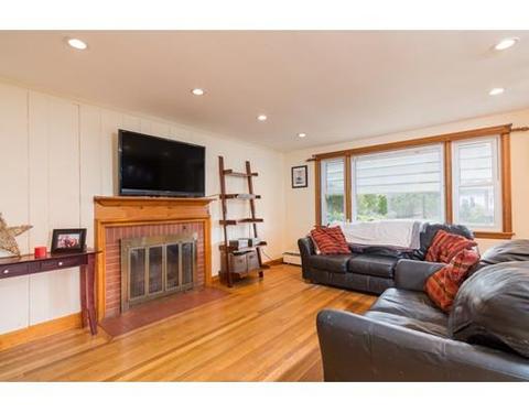 39 Corthell Ave, Whitman, MA 02382 photo 3
