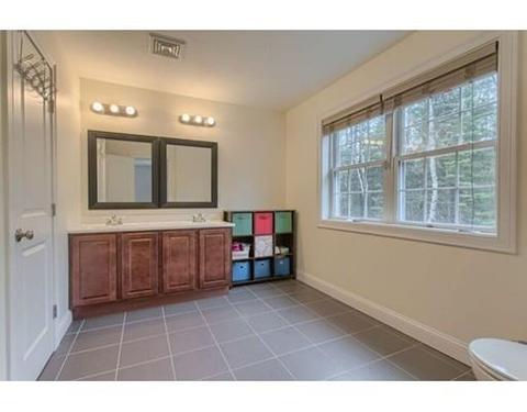 213 Brookside Dr, Gardner, MA 01440 photo 22