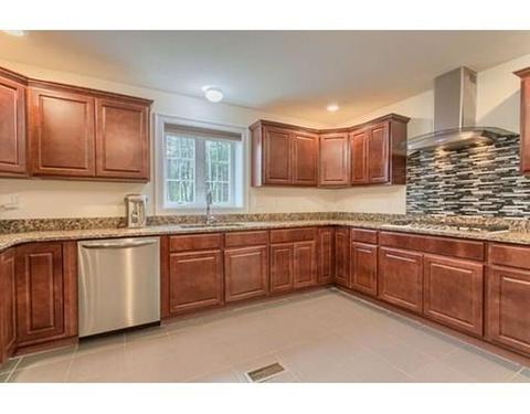 213 Brookside Dr, Gardner, MA 01440 photo 9