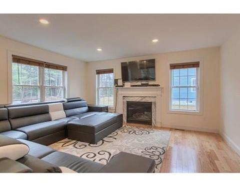 213 Brookside Dr, Gardner, MA 01440 photo 17