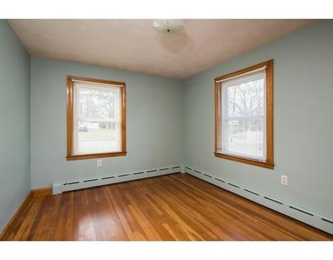 142 Howe St, Natick, MA 01760 photo 17