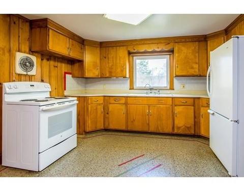 142 Howe St, Natick, MA 01760 photo 5