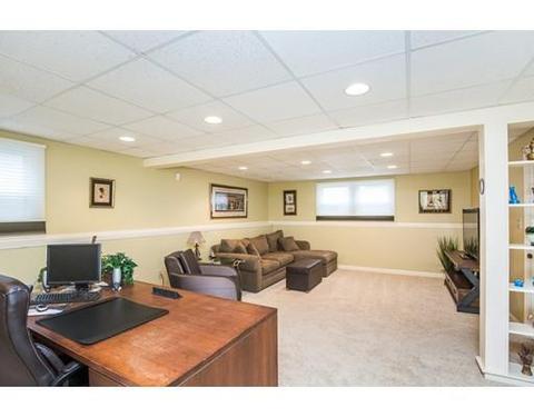 79 Chippy Ln, Methuen, MA 01844 photo 22