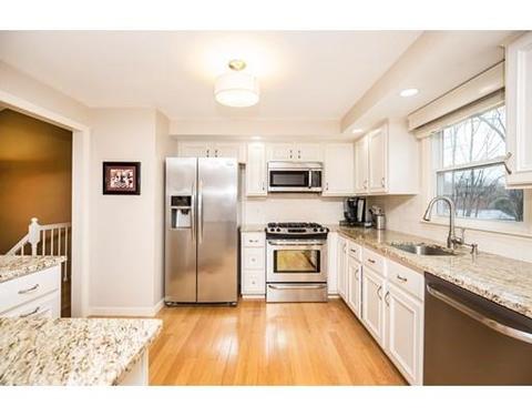 79 Chippy Ln, Methuen, MA 01844 photo 4