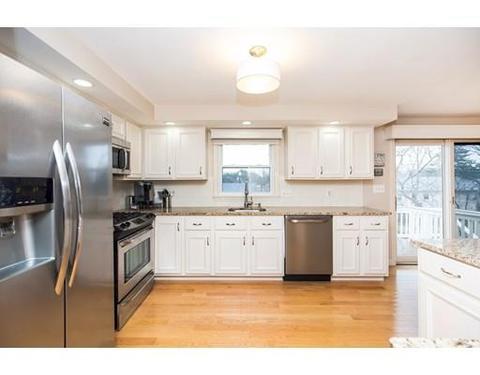 79 Chippy Ln, Methuen, MA 01844 photo 5