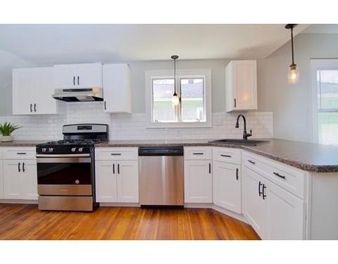77 Huron St, Springfield, MA 01104 photo 1
