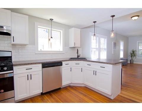 77 Huron St, Springfield, MA 01104 photo 6
