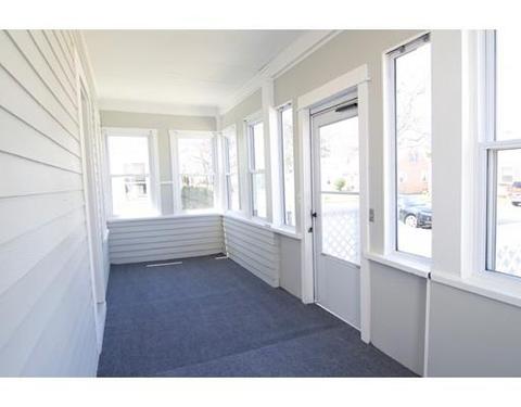 77 Huron St, Springfield, MA 01104 photo 12